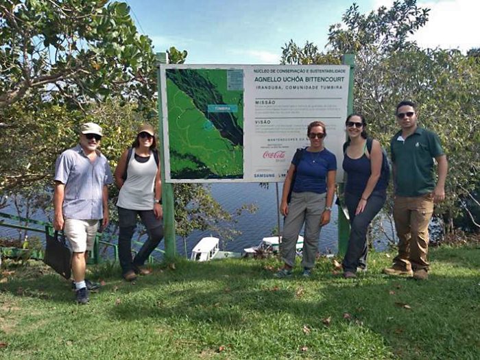 Equipe faz imersão na Reserva de Desenvolvimento Sustentável do Rio Negro